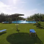 竞技场之星公寓 4*