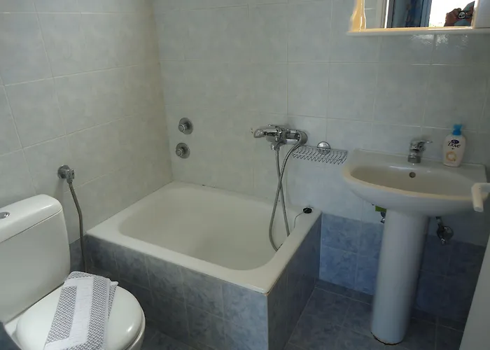 Colosseo Star Lägenhetshotell Agios Prokopios (Naxos)